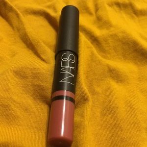 NARS lip